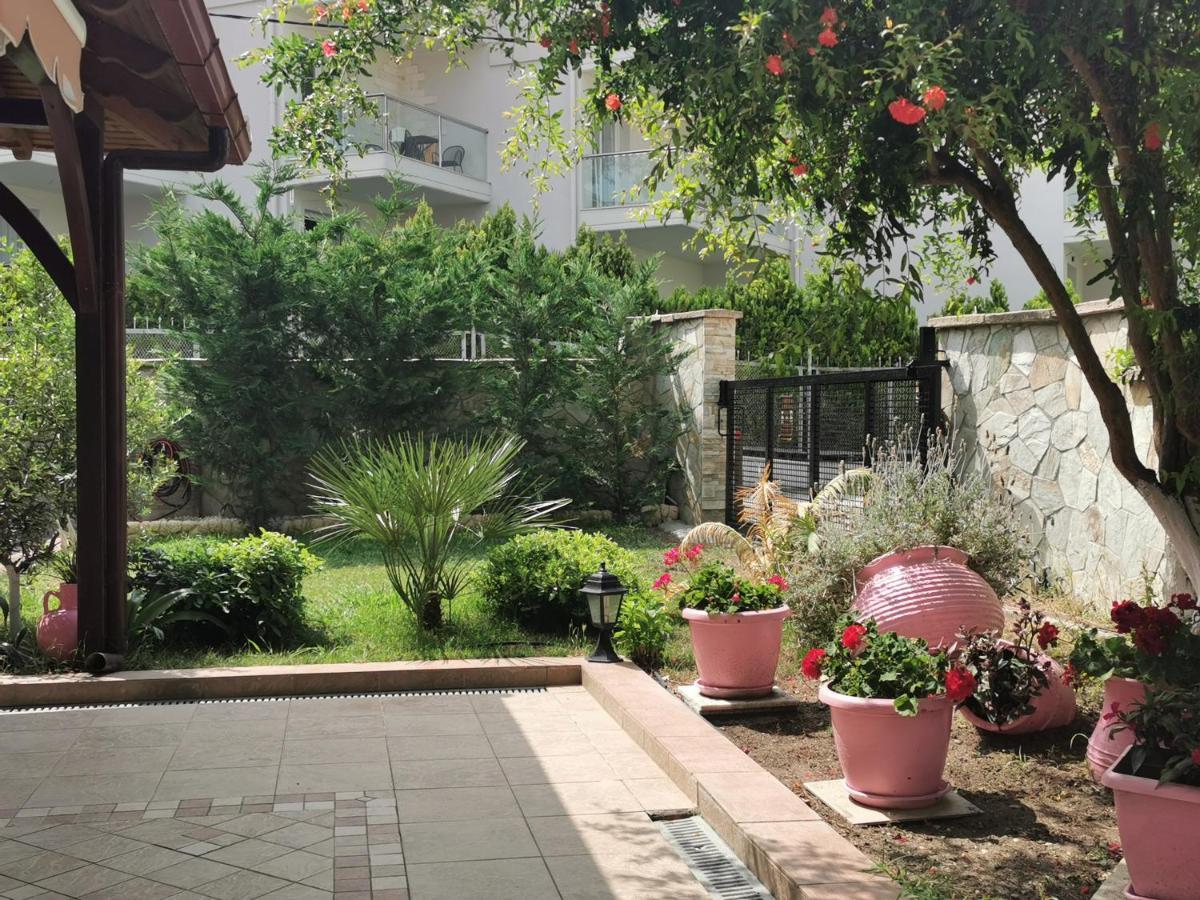 Purple_Rose_Apartment Ханиоти Екстериор снимка